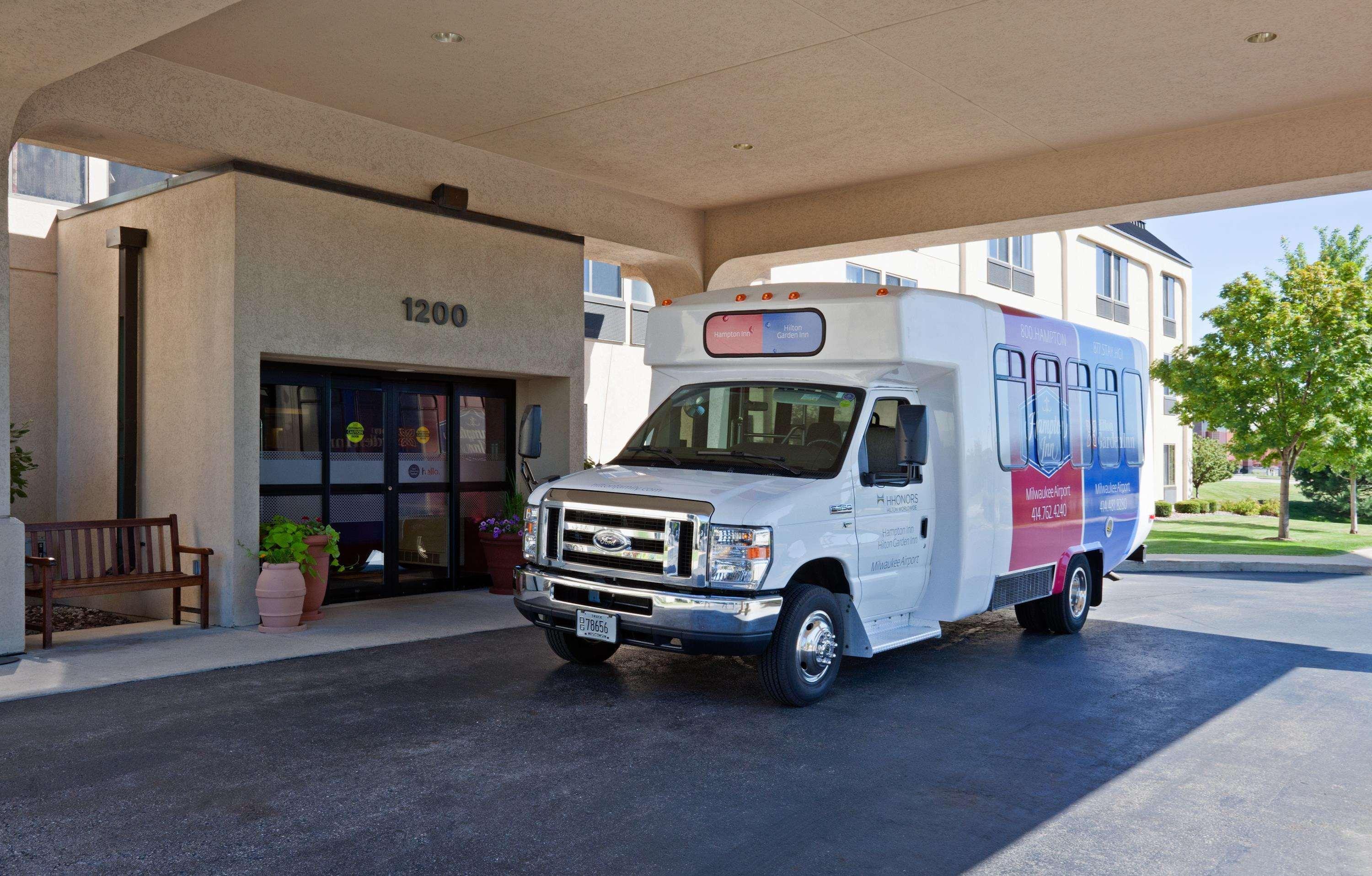 Hampton Inn Milwaukee Airport Esterno foto